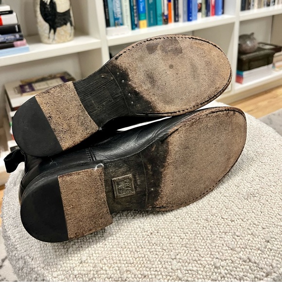 Frye Chelsea Boot - Picture 4 of 4